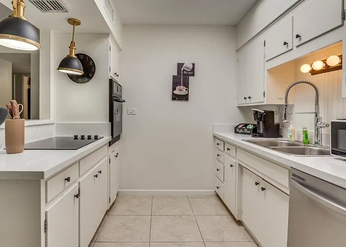 Ferienhaus Summer-ready Old Town W/ Pool & Patio Access